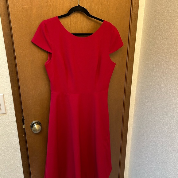 Dress the Population Livia Fit & Flare Dress - Picture 3 of 4